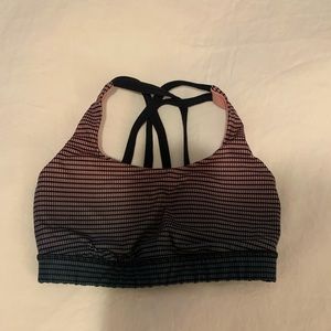 Lululemon Sports Bra (size 4)
